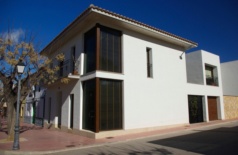 Fachada de vivienda construida por Construcciones Guaita